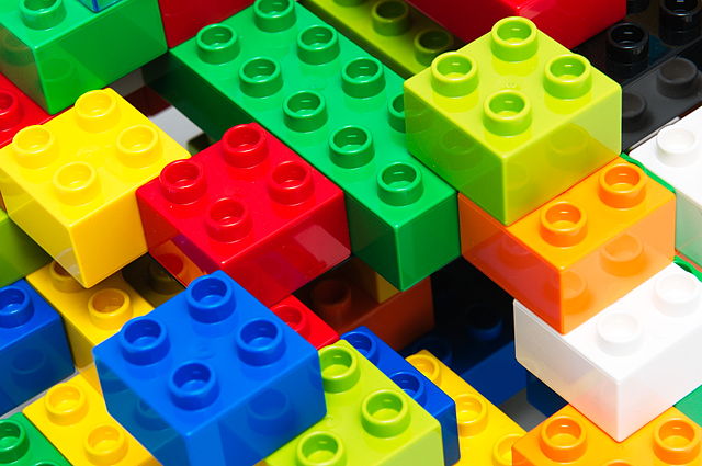 '14-05-28-LEGO-by-RalfR-005' by © Ralf Roletschek - Fahrradtechnik und Fotografie - Own work. Licensed under GFDL 1.2 via Wikimedia Commons - http://commons.wikimedia.org/wiki/File:14-05-28-LEGO-by-RalfR-005.jpg#mediaviewer/File:14-05-28-LEGO-by-RalfR-005.jpg